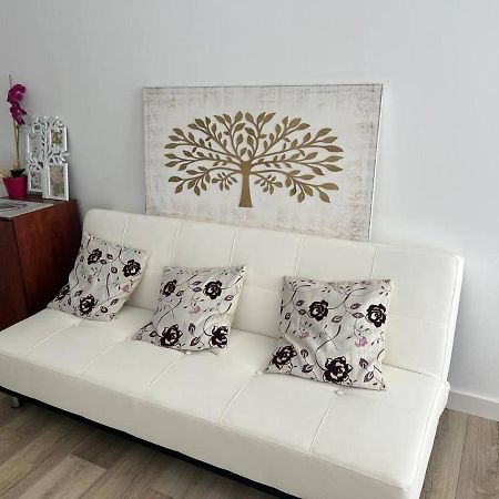 Light And Cozy Apartment In อาลิกันเต ภายนอก รูปภาพ